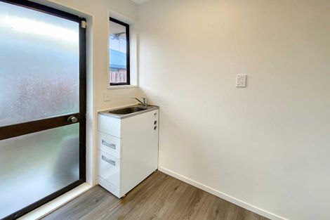Photo of property in 6 Leslie Street, Upper Riccarton, Christchurch, 8041
