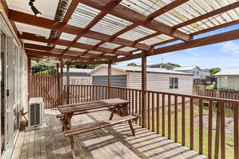 Photo of property in 10 Siska Place, Wattle Downs, Auckland, 2103