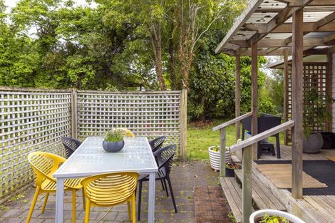 Photo of property in 18 Otupai Street, Two Mile Bay, Taupo, 3330