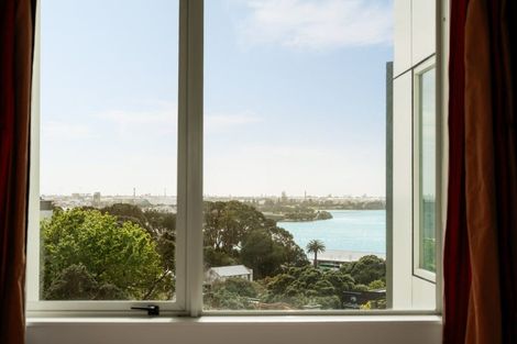 Photo of property in 1/6d Durham Street, Tauranga, 3110