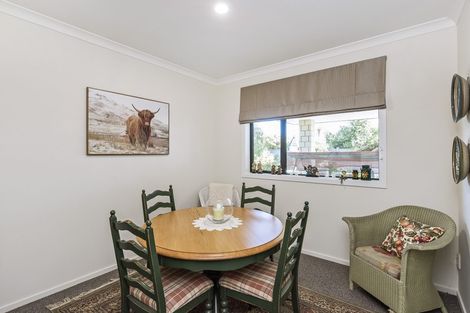 Photo of property in 25 Jade Lane, Paraparaumu, 5032