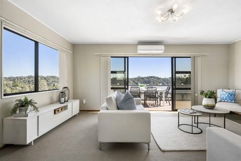 Photo of property in 15 Anne Mclean Drive, Bayview, Auckland, 0629