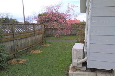 Photo of property in 25 Jeffares Place, Taradale, Napier, 4112