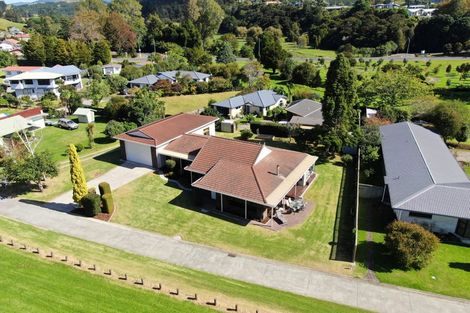 Photo of property in 126 Patiki Place, Whangamata, 3620