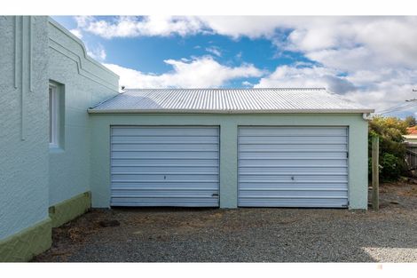 Photo of property in 53 Rhodes Street, Waimate, 7924