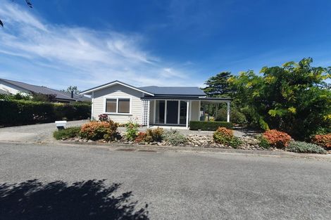 Photo of property in 2 Sam Meads Way, Greytown, 5712