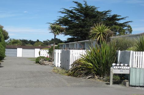 Photo of property in 4/433 Marine Parade, South New Brighton, Christchurch, 8062