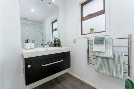 Photo of property in 31 Apollo Parade, Milson, Palmerston North, 4414