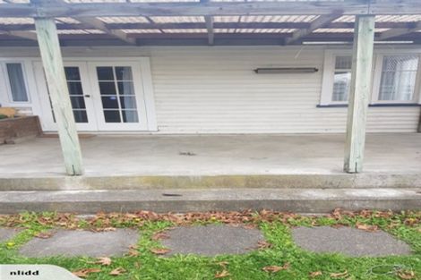Photo of property in 35 Thomson Street, West End, Palmerston North, 4412