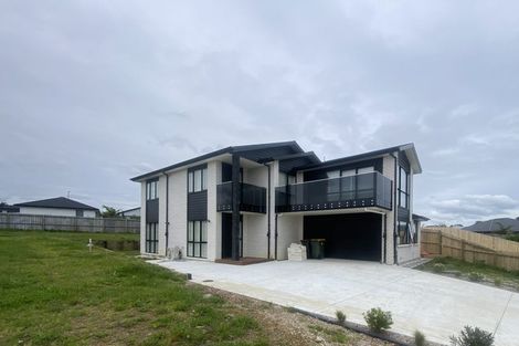 Photo of property in 19 Wheriko Avenue, Glenbrook, 2681