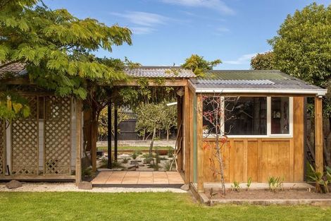 Photo of property in 9b Lydbury Place, Parklands, Christchurch, 8083