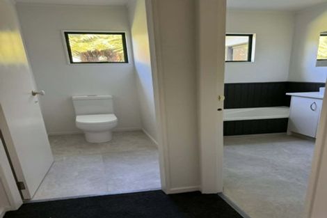 Photo of property in 66 Tawavale Street, Pukehangi, Rotorua, 3015