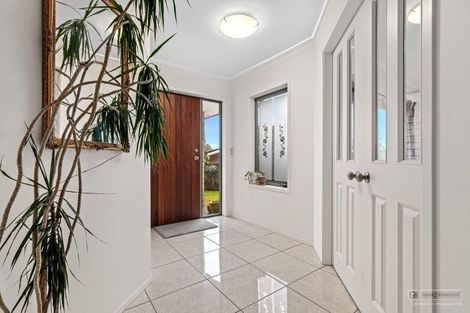 Photo of property in 13a Chevron Drive, Bellevue, Tauranga, 3110