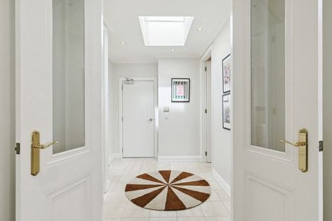 Photo of property in 15/22u Oriental Terrace, Oriental Bay, Wellington, 6011