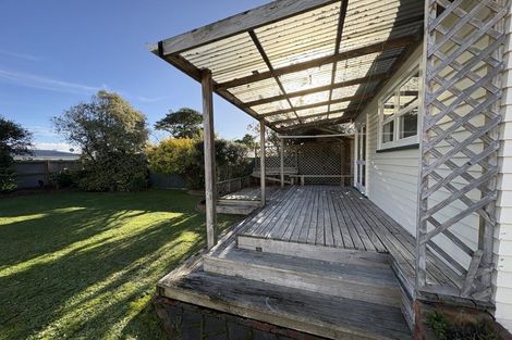 Photo of property in 21 Freyberg Street, Levin, 5510