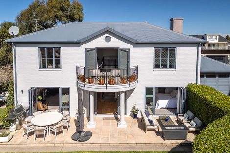 Photo of property in 16 Clyde Road, Upper Riccarton, Christchurch, 8041