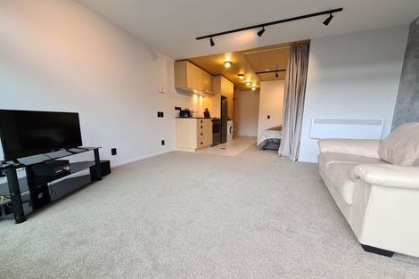 Photo of property in Vedado Apartments, 308/41u Hopper Street, Mount Cook, Wellington, 6011