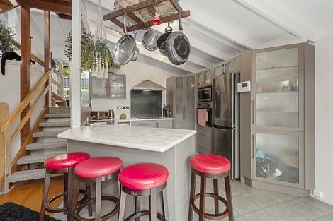 Photo of property in 19 Melva Street, Dinsdale, Hamilton, 3204