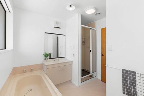 Photo of property in 15 Topaz Place, Bishopdale, Christchurch, 8053