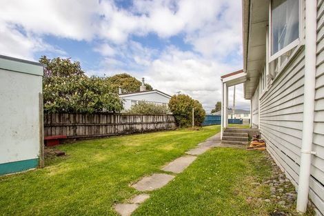 Photo of property in 9 Temuera Street, Otaki, 5512
