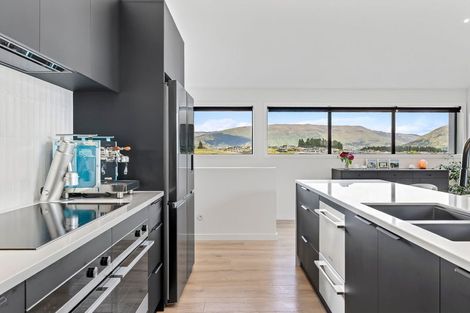Photo of property in 7 Mills Road, Wanaka, 9305