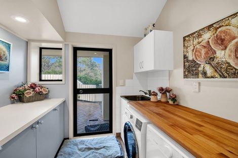 Photo of property in 4 Sanderson Place, Havelock North, 4130