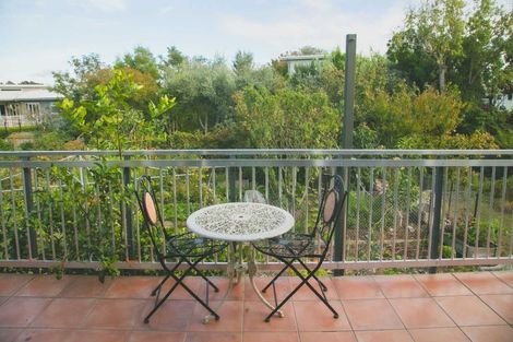 Photo of property in 12 Rakau Street, Havelock North, 4130
