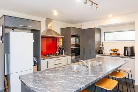 Photo of property in 4 Northbrook Court, Roslyn, Palmerston North, 4414