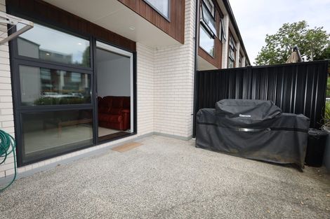 Photo of property in 2/36 Seventh Avenue, Tauranga, 3110