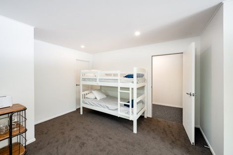 Photo of property in 15 Faulks Terrace, Wanaka, 9305