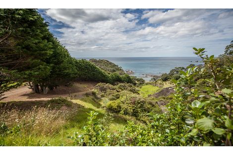 Photo of property in 354 Rockell Road, Whananaki, Hikurangi, 0181