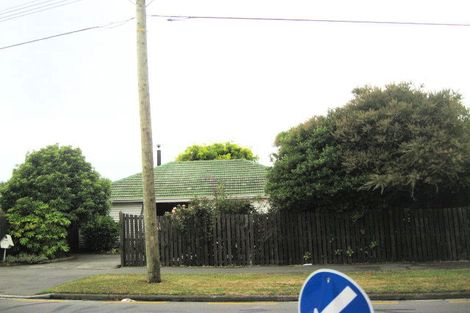Photo of property in 152 Gayhurst Road, Dallington, Christchurch, 8061