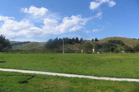 Photo of property in 16 Hamilton Drive, Wainui, Gisborne, 4010