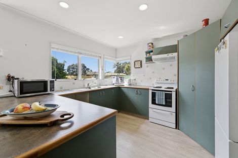 Photo of property in 10 Evansbel Place, Papamoa Beach, Papamoa, 3118