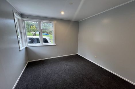 Photo of property in 36 Lowry Crescent, Stokes Valley, Lower Hutt, 5019