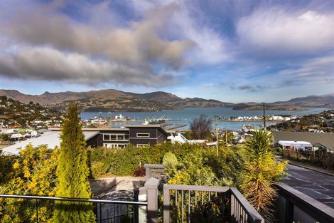Photo of property in 26 Cornwall Road, Lyttelton, 8082