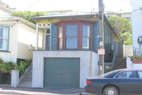 Photo of property in 102 Wallace Street, Mount Cook, Wellington, 6021