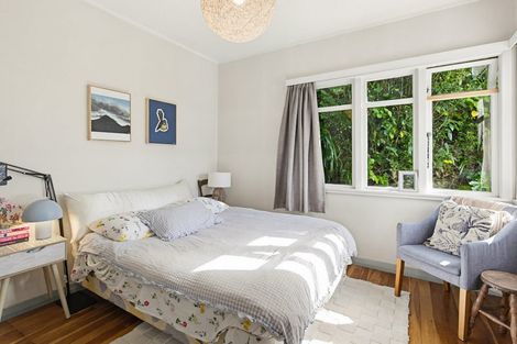 Photo of property in 77 Oban Street, Wadestown, Wellington, 6012