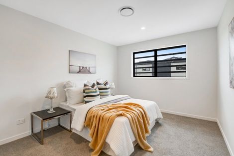 Photo of property in 3 Kawau Close, Orewa, 0931