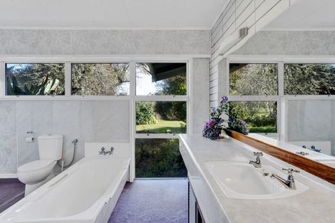 Photo of property in 53 Warwick Road, Stratford, 4332