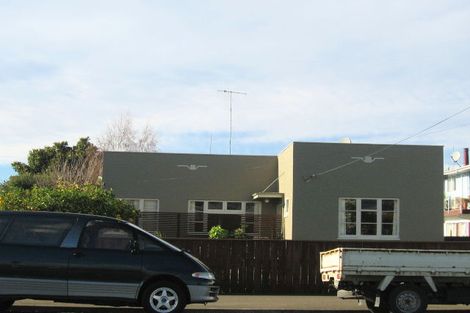 Photo of property in 2/10 Lee Road, Taradale, Napier, 4112