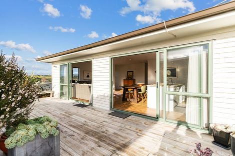 Photo of property in 5 Takahe Place, Mangawhai, 0505