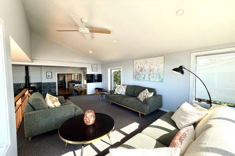 Photo of property in 18 Mount Pleasant Road, Mount Pleasant, Christchurch, 8081