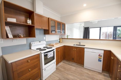 Photo of property in 162 Auckland Road, Greenmeadows, Napier, 4112