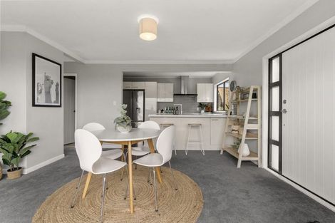 Photo of property in 3/24 Hastings Road, Mairangi Bay, Auckland, 0630