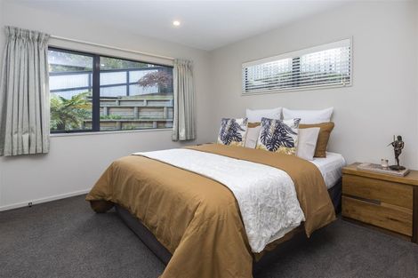 Photo of property in 26 Cornwall Road, Lyttelton, 8082