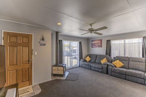 Photo of property in 102 Tavistock Road, Waipukurau, 4200