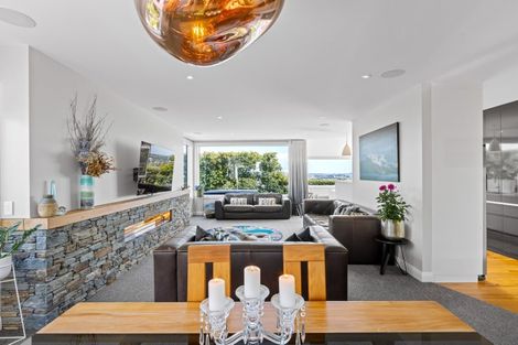 Photo of property in 21a Castor Bay Road, Castor Bay, Auckland, 0620