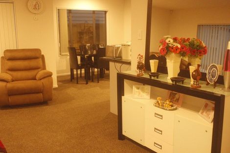 Photo of property in 45 Treestump Road, Takanini, 2112