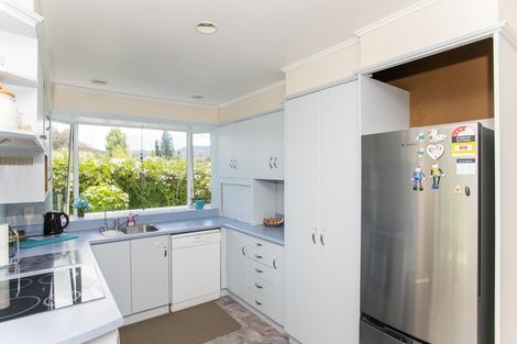 Photo of property in 10 Cobham Place, Te Hapara, Gisborne, 4010